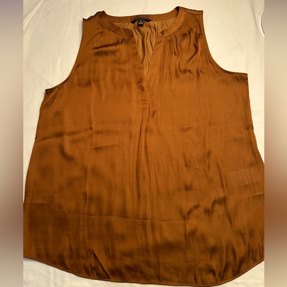 NWOT Brown Silky Tank Sz S - Picture 2 of 5